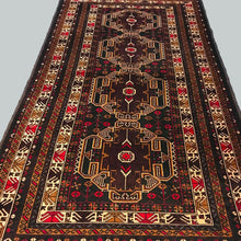 Load image into Gallery viewer, Authentic Oriental Handmade Rug