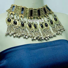 Load image into Gallery viewer, Black Glass Stones Gypsy Choker Necklace