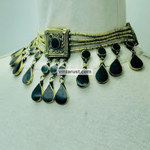 Load image into Gallery viewer, Black Tribal Stone Choker Necklace