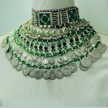 Load image into Gallery viewer, Bohemian Unique Style Green Choker Necklace