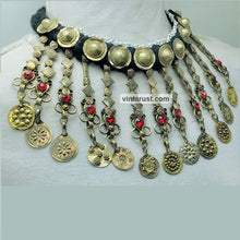 Load image into Gallery viewer, Boho Choker Necklace With Dangling Tassels