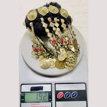 Load image into Gallery viewer, Boho Choker Necklace With Dangling Tassels