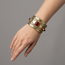 Load image into Gallery viewer, Vintage Ethnic Turkmen Cuff Bracelet