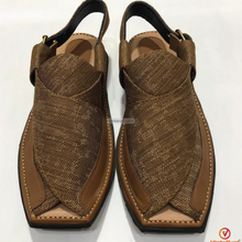 Load image into Gallery viewer, Brown Peshawari Chappal Leather Sandals for Men