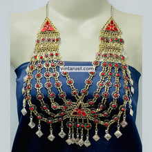 Load image into Gallery viewer, Charming Vintage Red Glass Stones Bib Necklace