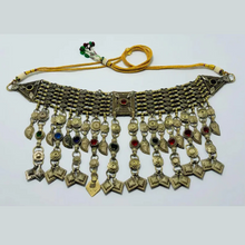 Load image into Gallery viewer, Dangling Tassels Vintage Choker Necklace