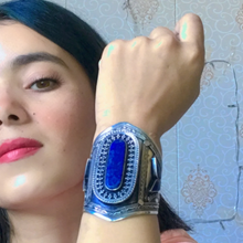 Load image into Gallery viewer, Ethnic Handmade Lapis Lazuli Stone Bracelet