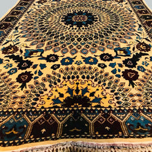 Load image into Gallery viewer, Exquisite Traditional Persian Rugs