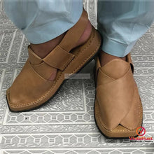 Load image into Gallery viewer, Genuine Leather Traditional Handmade Gents Chappal