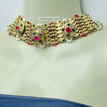 Load image into Gallery viewer, Golden Metal Collar Choker Necklace With Multicolor Stones