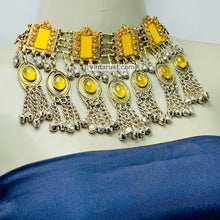 Load image into Gallery viewer, Gypsy Style Yellow Stones Statement Choker Necklace