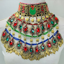 Load image into Gallery viewer, Handcrafted Multilayered Nomadic Choker Necklace
