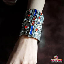 Load image into Gallery viewer, Tribal Handmade Antique Boho Cuff Bracelet