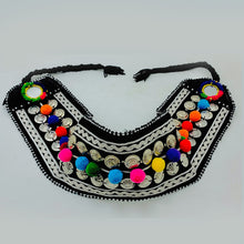 Load image into Gallery viewer, Handmade Belt With Buttons and Laces