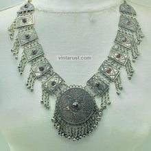 Load image into Gallery viewer, Handmade Big Kuchi Kashmiri Pendant Necklace