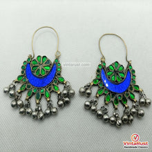 Load image into Gallery viewer, Blue and Green Glass Stone Earrings