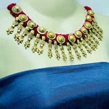 Load image into Gallery viewer, Handmade Choker Necklace With Metal Spikes