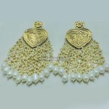 Load image into Gallery viewer, Handmade Golden Heart Pearl Earrings