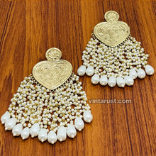 Load image into Gallery viewer, Handmade Golden Heart Pearl Earrings