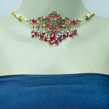 Load image into Gallery viewer, Handmade Jewelry Set With Pearls and Beads