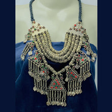 Load image into Gallery viewer, Handmade Layered Beaded Choker Necklace