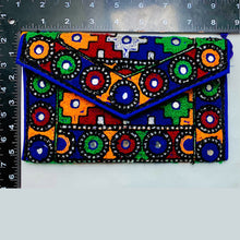 Load image into Gallery viewer, Handmade Multicolor Cross Bag
