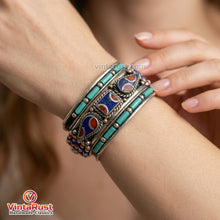 Load image into Gallery viewer, Handmade Nepalese Tribal Ethnic Bracelet