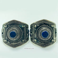 Load image into Gallery viewer, Nomadic Tribal Bracelet With Lapis Lazuli Stone