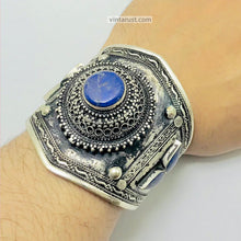 Load image into Gallery viewer, Nomadic Tribal Bracelet With Lapis Lazuli Stone