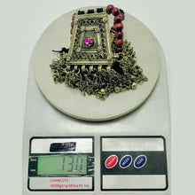 Load image into Gallery viewer, Handmade Pendant Necklace with Beads and Tassels