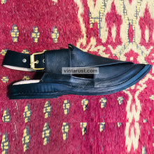Load image into Gallery viewer, Handmade Soft Black Leather Peshawari Chappal
