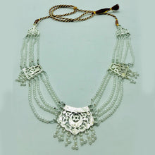 Load image into Gallery viewer, Handmade White Pearls Beaded Chain Necklace