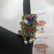 Load image into Gallery viewer, Multicolor Glass Stones Kuchi Statement Ring