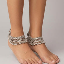 Load image into Gallery viewer, Silver Kuchi Handmade Tribal Anklets Pair