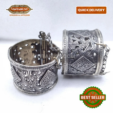 Load image into Gallery viewer, Vintage Boho Style Cuff Bracelet