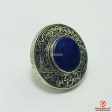 Load image into Gallery viewer, Natural Lapis Lazuli Stone Ring