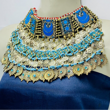 Load image into Gallery viewer, Turquoise Glass Stones Choker Necklace