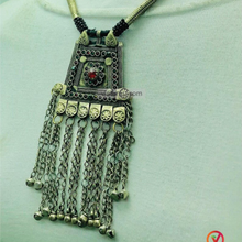 Load image into Gallery viewer, Nomadic Afghan Big Pendant Necklace With Beaded Chain