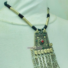 Load image into Gallery viewer, Nomadic Afghan Big Pendant Necklace With Beaded Chain