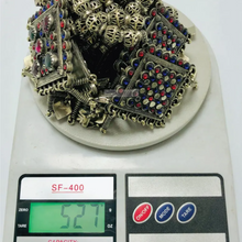 Load image into Gallery viewer, Vintage Kashmiri Beaded Necklace With Pendants