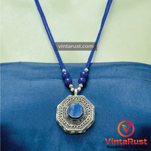 Load image into Gallery viewer, Blue Lapis Lazuli Stone Pendant Necklace