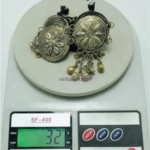 Load image into Gallery viewer, Handmade Boho Kuchi ChokerNecklace with Bells