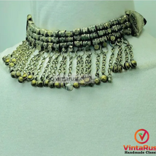 Load image into Gallery viewer, Stylish Statement Necklace with Silver Metal Beads