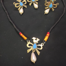 Load image into Gallery viewer, Bow & Bird Handmade Jewelry Set