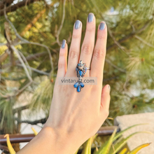 Load image into Gallery viewer, Antique Bird-Inspired Gemstone Ring