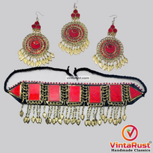 Load image into Gallery viewer, Handmade Necklace With Matha Tikka and Earrings