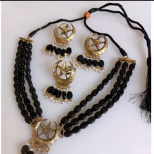 Load image into Gallery viewer, Star and Moon Motif Jewelry Set