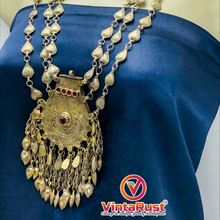 Load image into Gallery viewer, Vintage Massive Antique Jewelry Pendant Necklace