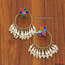 Load image into Gallery viewer, Big Round Hoop Earrings With Pearls