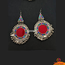 Load image into Gallery viewer, Tribal Vintage Headpiece Matha Patti and Earring Jewelry Set